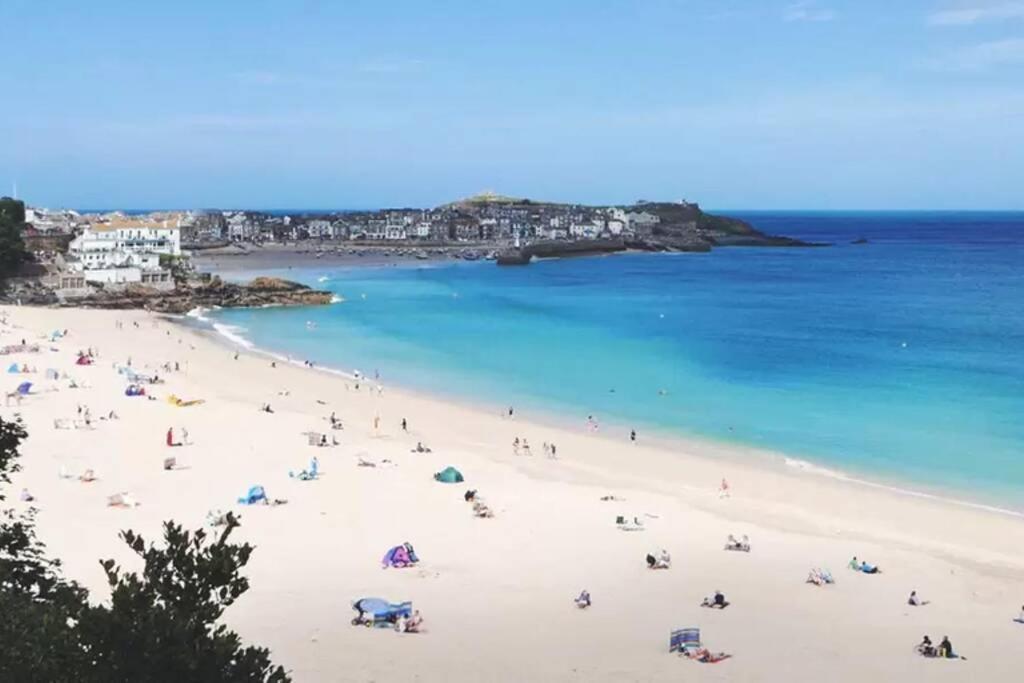 St Ives Apartment Private Parking With Garden 10 Minute Walk Into Town And Beach Eksteriør bilde